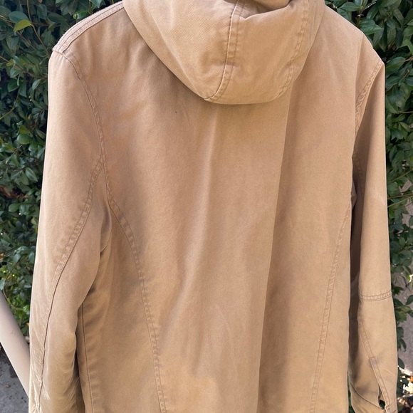 Legendary Goods Jacket! - Picture 5 of 6